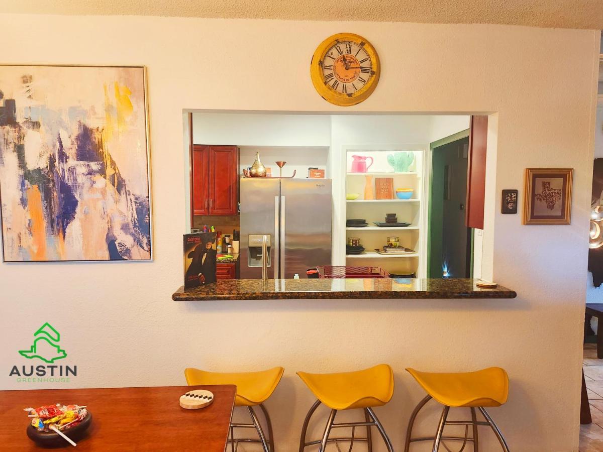 Austin Uncommon Room Rentals Eksteriør bilde