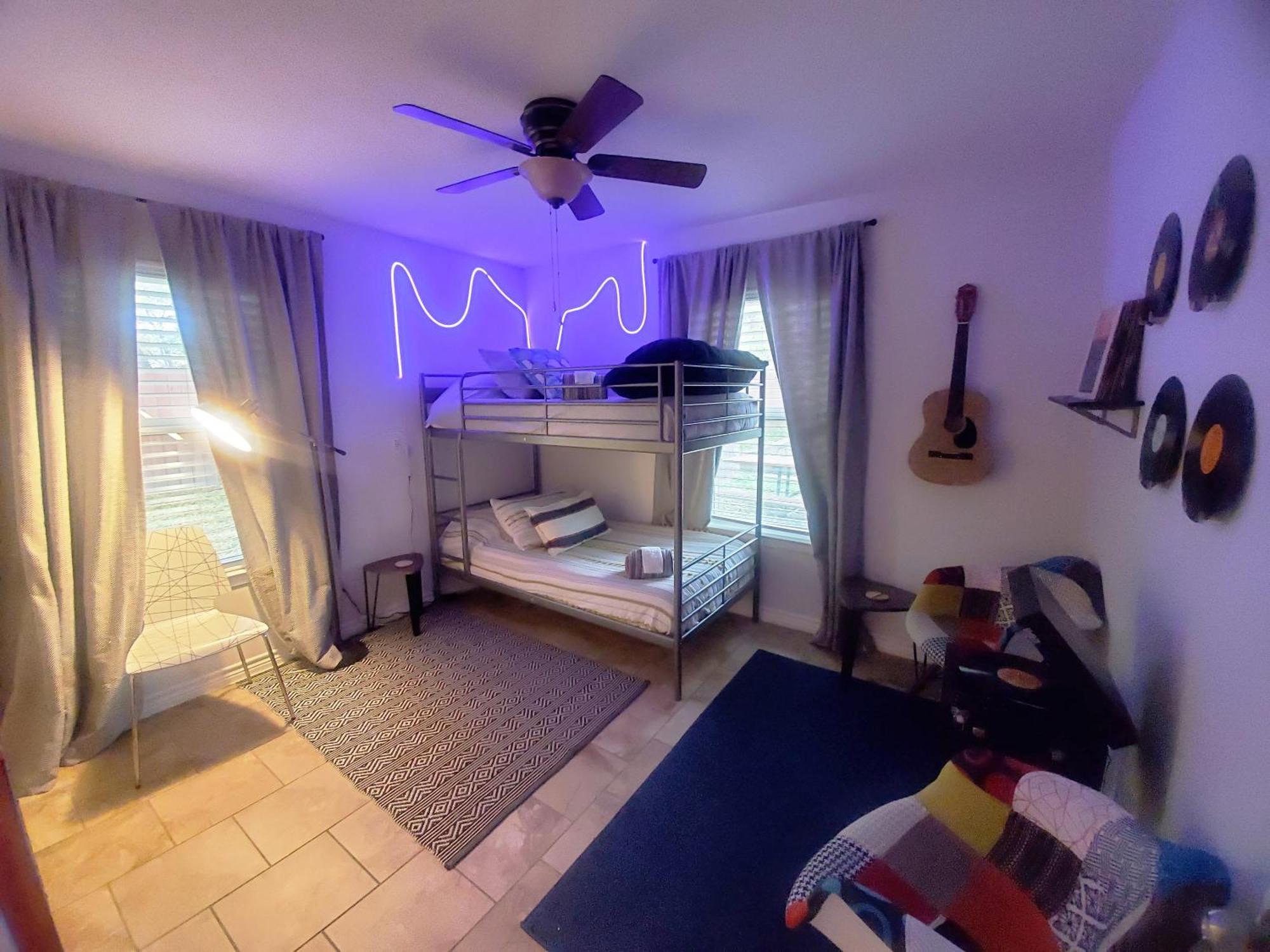 Austin Uncommon Room Rentals Eksteriør bilde